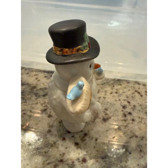 Lenox Friendly Fellow 2005 Snowman Collection Figurine Broom Bird Holiday table - Picture 7 of 9